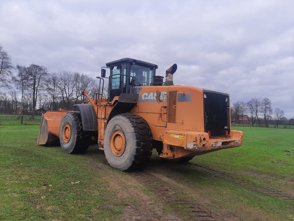 CASE RADLADER 1221 E 6,5 m³ Schaufel - Rataslaadur: pilt 4 CASE RADLADER 1221 E 6,5 m³ Schaufel - Rataslaadur: pilt 4