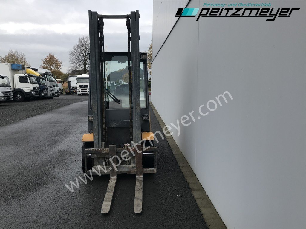 JUNGHEINRICH Gabelstapler DFG 425 - Diiseltõstuk: pilt 5 JUNGHEINRICH Gabelstapler DFG 425 - Diiseltõstuk: pilt 5
