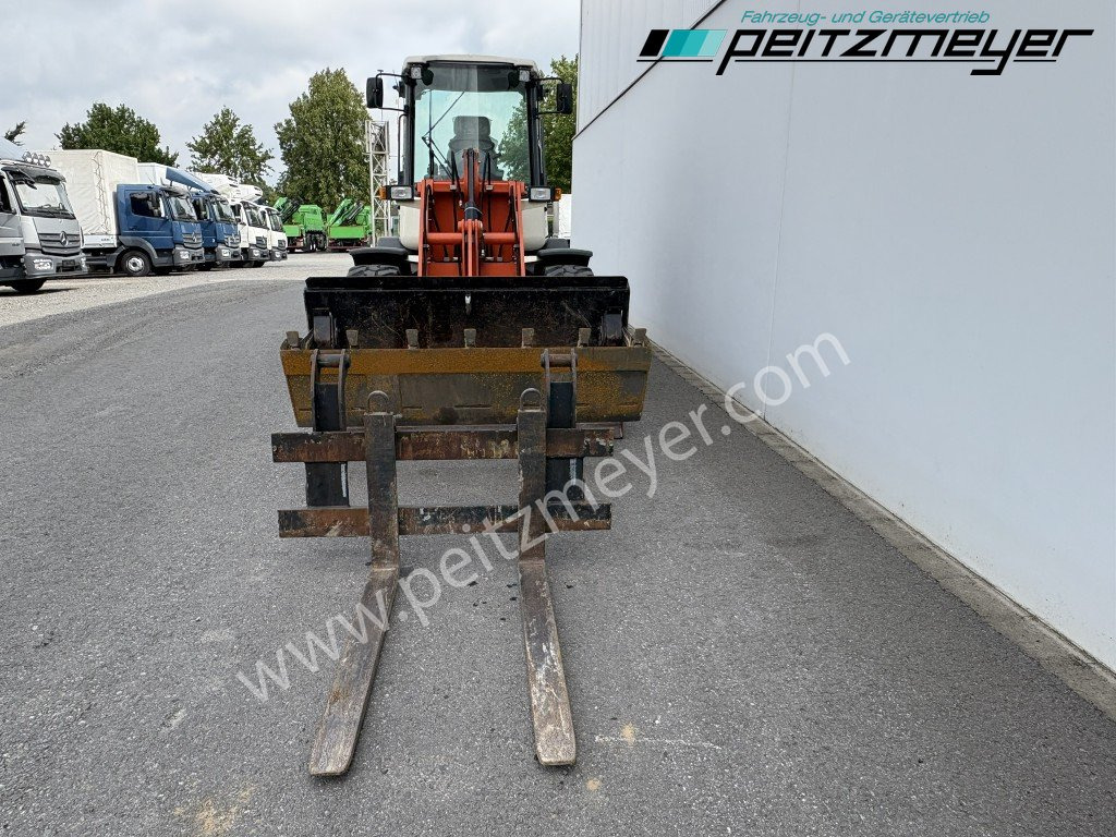 SCHAEFF RADLADER SKL 834 Palettengabel + Klappschaufel - Rataslaadur: pilt 5 SCHAEFF RADLADER SKL 834 Palettengabel + Klappschaufel - Rataslaadur: pilt 5
