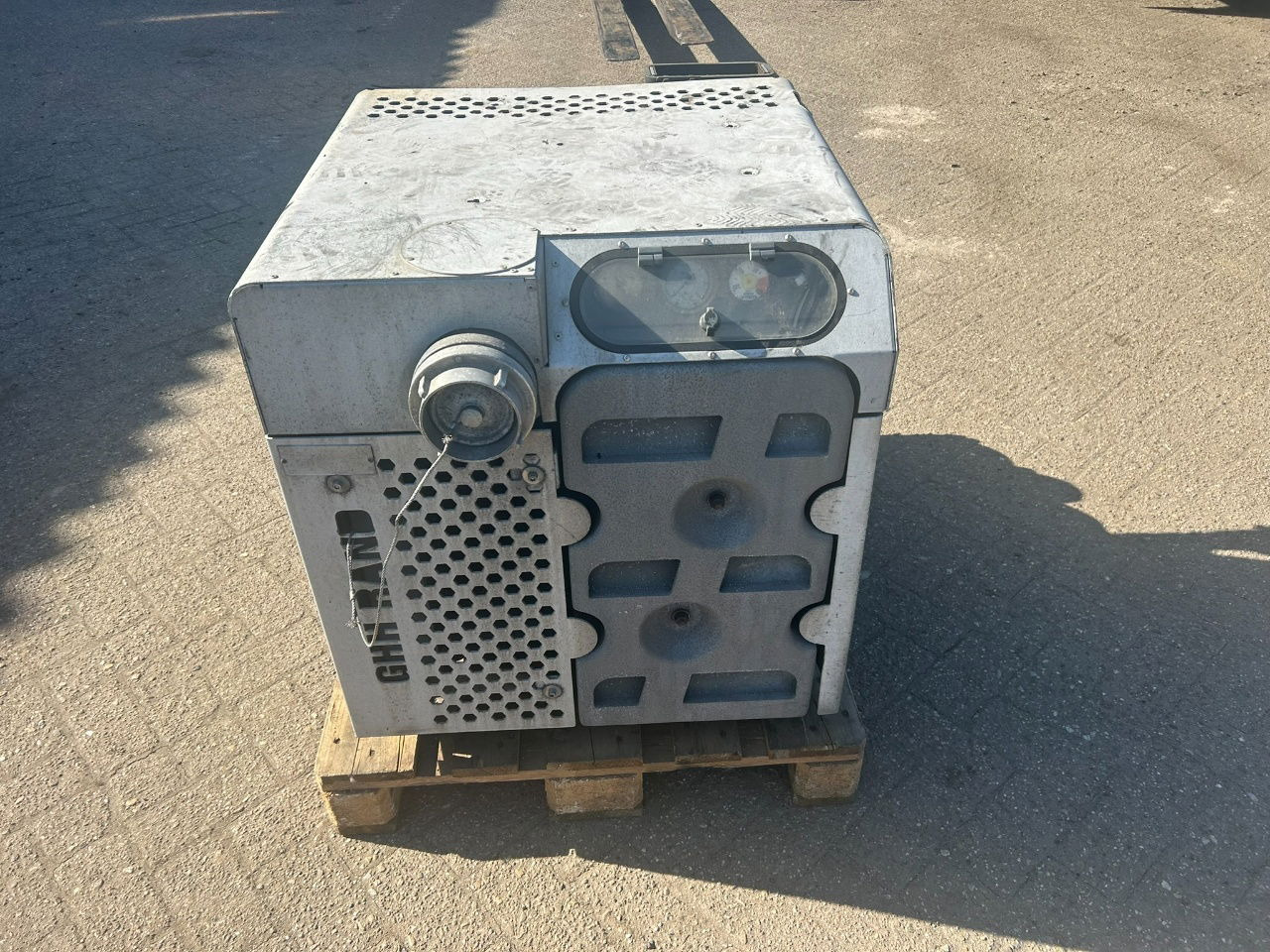 Ingersoll Rand GHH Rand CS 104 R 1 1200 M3 2,.5 BAR 71 KW Cooler - Õhukompressor: pilt 1 Ingersoll Rand GHH Rand CS 104 R 1 1200 M3 2,.5 BAR 71 KW Cooler - Õhukompressor: pilt 1