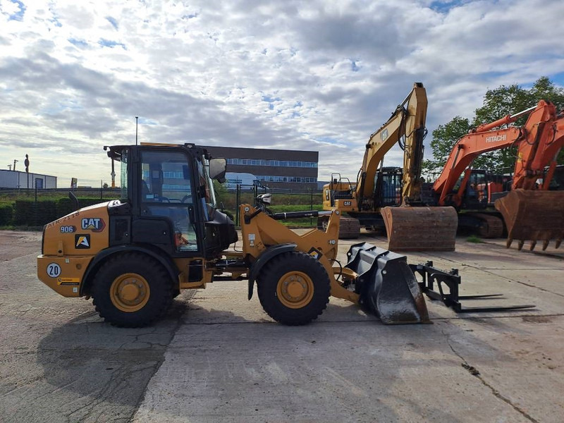 Cat 906 (Bucket+Forks) - Rataslaadur: pilt 5 Cat 906 (Bucket+Forks) - Rataslaadur: pilt 5