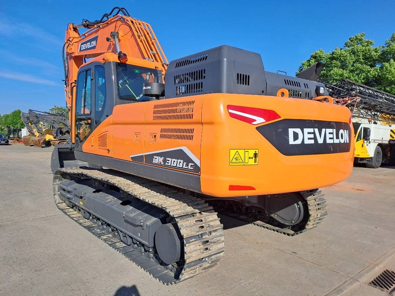 Doosan DX300LC-7M - Lintekskavaator: pilt 2 Doosan DX300LC-7M - Lintekskavaator: pilt 2