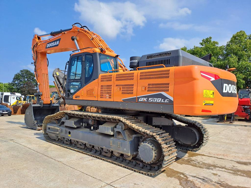 Doosan DX530LC-7M (2 pieces available) - Lintekskavaator: pilt 2 Doosan DX530LC-7M (2 pieces available) - Lintekskavaator: pilt 2