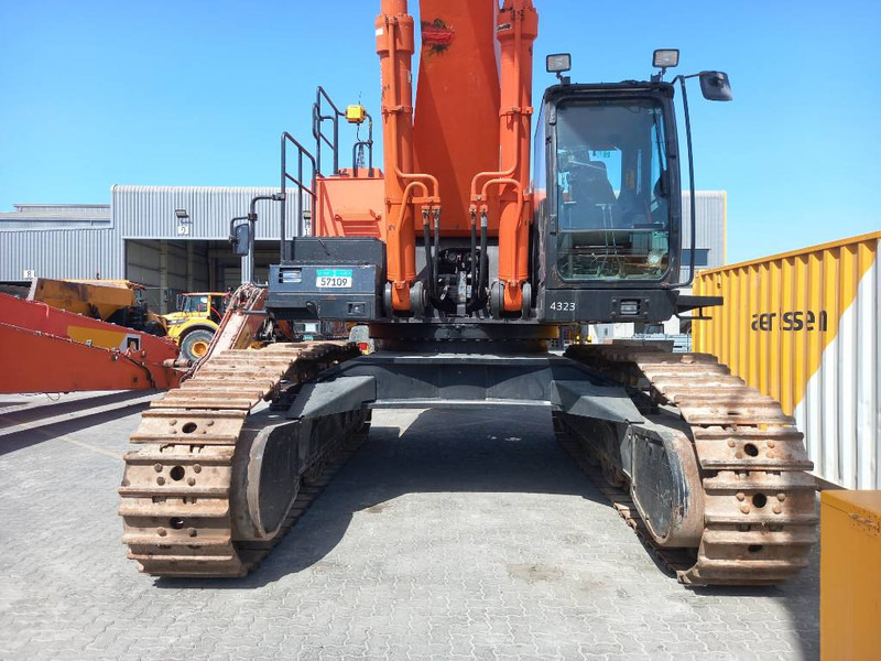 Hitachi ZX 870-5G 21m LR (Abu Dhabi) - Ekskavaator: pilt 3 Hitachi ZX 870-5G 21m LR (Abu Dhabi) - Ekskavaator: pilt 3