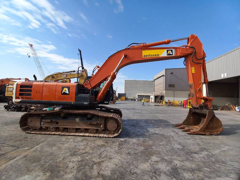 Hitachi ZX350H-5G (Abu Dhabi) - Lintekskavaator: pilt 3 Hitachi ZX350H-5G (Abu Dhabi) - Lintekskavaator: pilt 3
