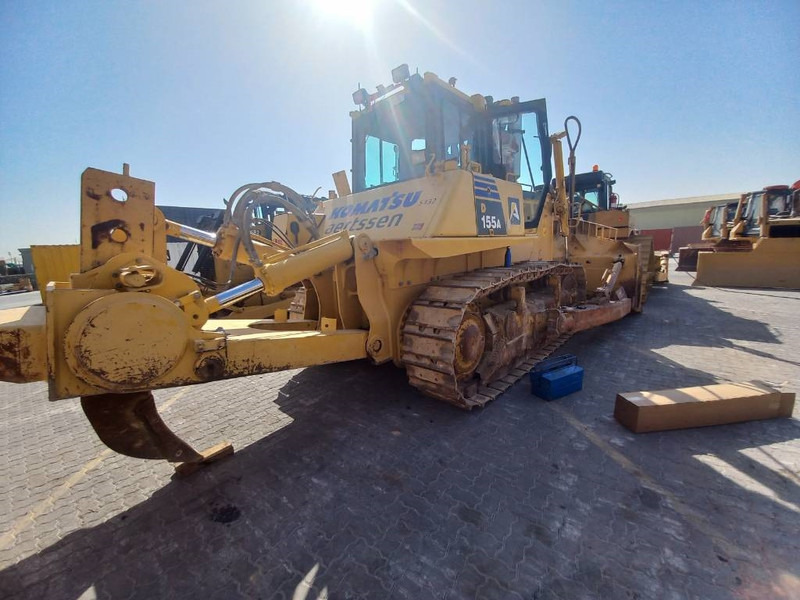 Komatsu D155A-6R (4 Pcs available in Abu Dhabi) - Buldooser: pilt 4 Komatsu D155A-6R (4 Pcs available in Abu Dhabi) - Buldooser: pilt 4