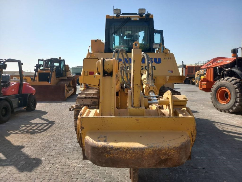 Komatsu D155A-6R (4 Pcs available in Abu Dhabi) - Buldooser: pilt 4 Komatsu D155A-6R (4 Pcs available in Abu Dhabi) - Buldooser: pilt 4