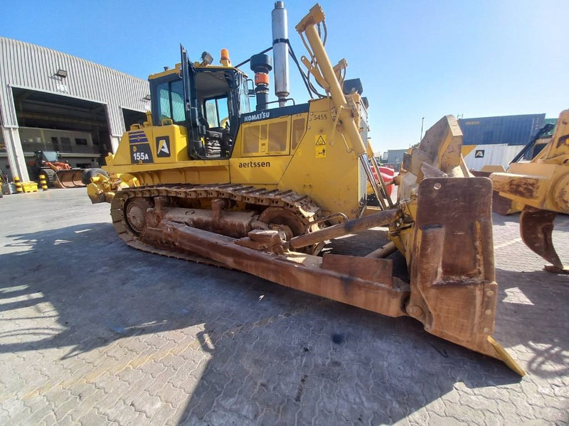 Komatsu D155A-6R (4 Pcs available in Abu Dhabi) - Buldooser: pilt 2 Komatsu D155A-6R (4 Pcs available in Abu Dhabi) - Buldooser: pilt 2