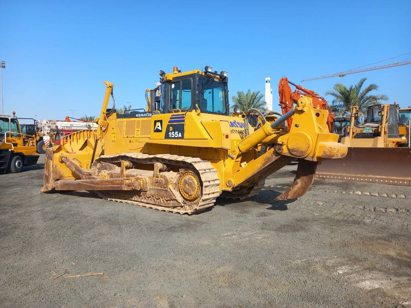 Komatsu D155A-6R (4 pieces available - Abu Dhabi) - Buldooser: pilt 2 Komatsu D155A-6R (4 pieces available - Abu Dhabi) - Buldooser: pilt 2