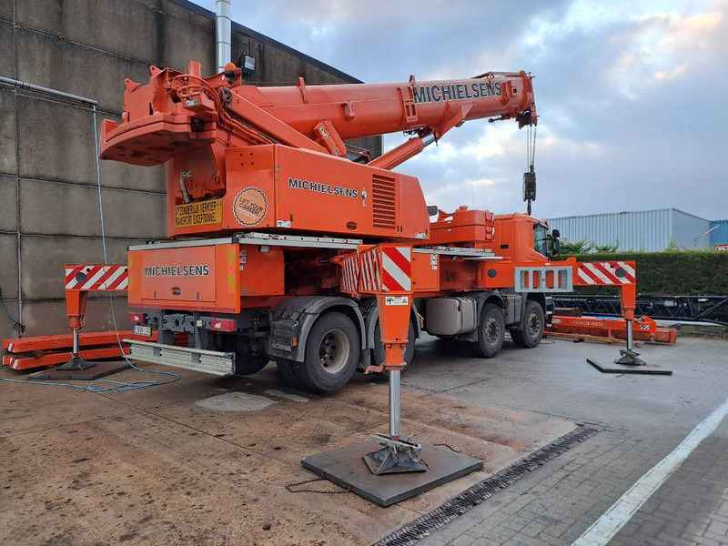 Liebherr LTF 1060-4.1 - Maastikukraana: pilt 4 Liebherr LTF 1060-4.1 - Maastikukraana: pilt 4