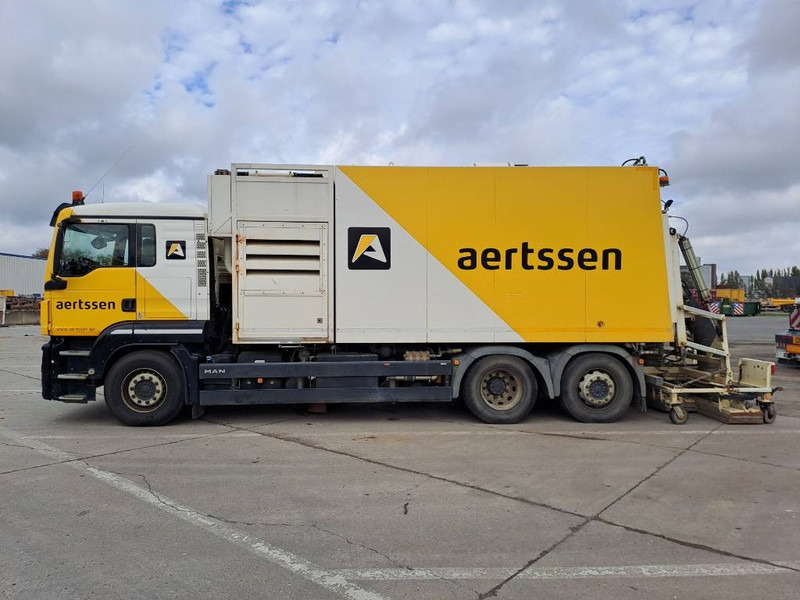 MAN TGS26.360 6x2 BekkerLaGram SV - Tänavapühkimismasin: pilt 2 MAN TGS26.360 6x2 BekkerLaGram SV - Tänavapühkimismasin: pilt 2