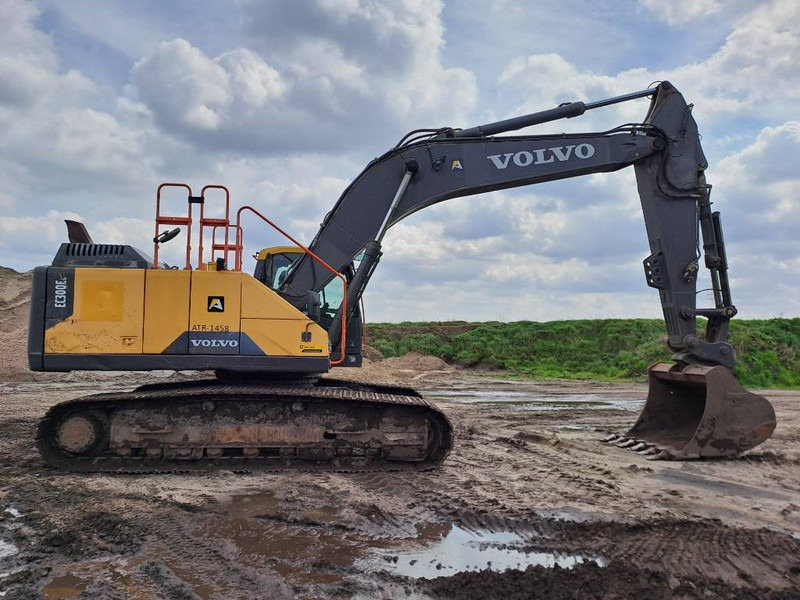 Volvo EC 300 EL - Lintekskavaator: pilt 5 Volvo EC 300 EL - Lintekskavaator: pilt 5