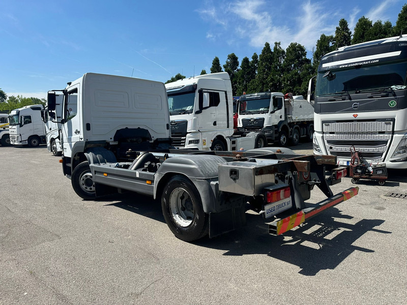 Mercedes-Benz Atego 13.23 - Kabiinišassiiga veoauto: pilt 2 Mercedes-Benz Atego 13.23 - Kabiinišassiiga veoauto: pilt 2