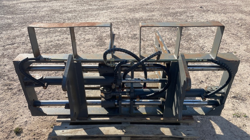 Bale Clamp 1700mm - Klamber - Ehitusmasinad: pilt 5 Bale Clamp 1700mm - Klamber - Ehitusmasinad: pilt 5