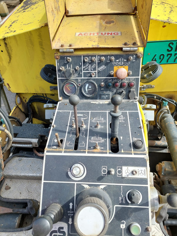 Demag DF45C Dynapac - Asfaldilaotur: pilt 3 Demag DF45C Dynapac - Asfaldilaotur: pilt 3