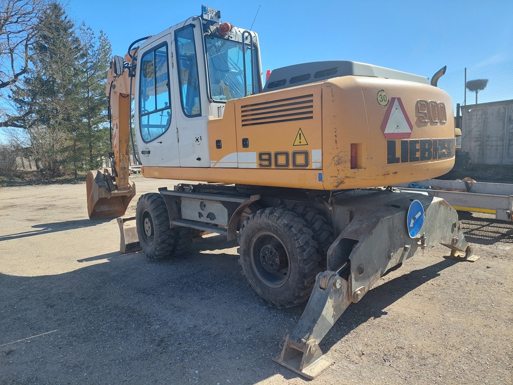 LIEBHERR A900C - Ratastel ekskavaator: pilt 2 LIEBHERR A900C - Ratastel ekskavaator: pilt 2