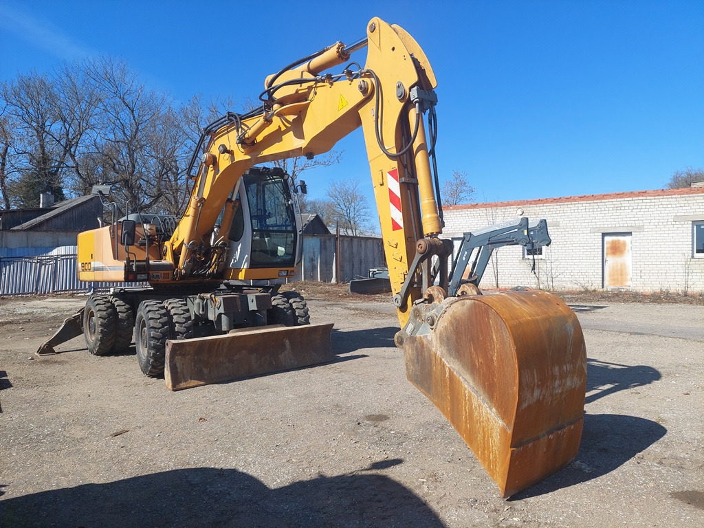 LIEBHERR A900C - Ratastel ekskavaator: pilt 4 LIEBHERR A900C - Ratastel ekskavaator: pilt 4
