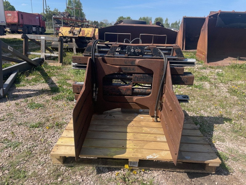 MEYER BALE CLAMP CLASS 3 - Klamber - Materjali käitlemise seade: pilt 2 MEYER BALE CLAMP CLASS 3 - Klamber - Materjali käitlemise seade: pilt 2