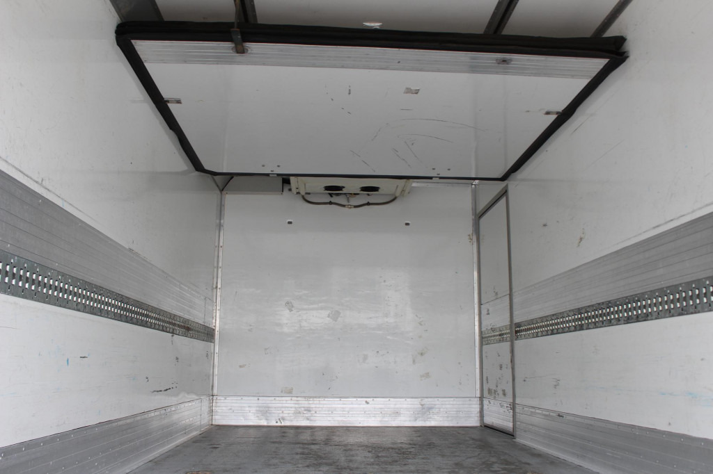 MAN TGL 12.250 E5 CX 600 Bi-Temp Strom Tür LBW - Külmutiga veoauto: pilt 3 MAN TGL 12.250 E5 CX 600 Bi-Temp Strom Tür LBW - Külmutiga veoauto: pilt 3