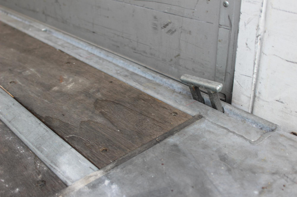 MAN TGS 18.440 Plane Zug Schlafplatz AHK Edscha - Tent veoauto: pilt 4 MAN TGS 18.440 Plane Zug Schlafplatz AHK Edscha - Tent veoauto: pilt 4