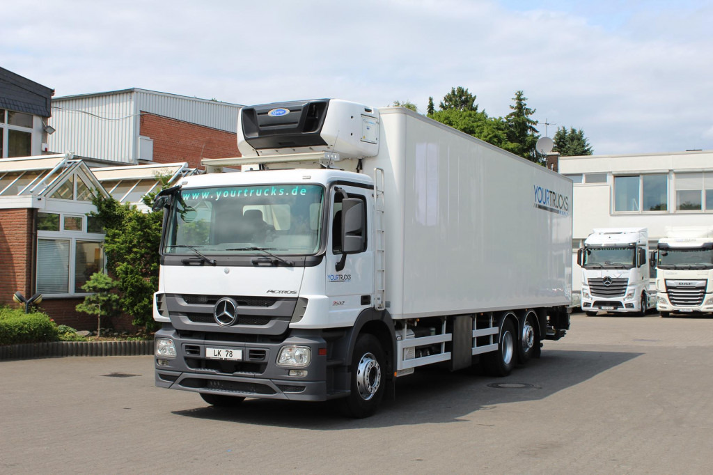 Mercedes-Benz Actros 2532 E5 CS 1150 Multi Bi-Temp LBW Rolltor - Külmutiga veoauto: pilt 1 Mercedes-Benz Actros 2532 E5 CS 1150 Multi Bi-Temp LBW Rolltor - Külmutiga veoauto: pilt 1