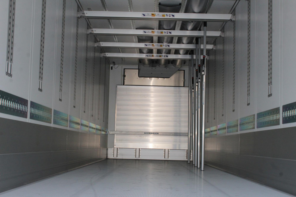 SCHMITZ Thermo King Advancer A400 DS Strom Blumen LBW - Külmutiga poolhaagis: pilt 3 SCHMITZ Thermo King Advancer A400 DS Strom Blumen LBW - Külmutiga poolhaagis: pilt 3