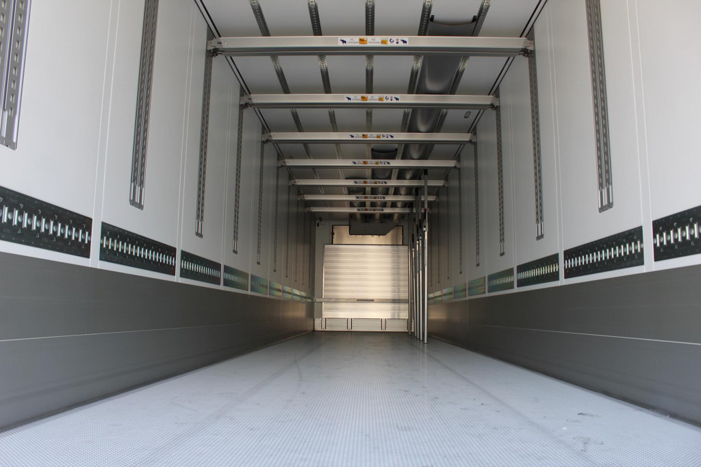 SCHMITZ Thermo KingA400 Blumen Ladebordwand Miete-Rent - Külmutiga poolhaagis: pilt 2 SCHMITZ Thermo KingA400 Blumen Ladebordwand Miete-Rent - Külmutiga poolhaagis: pilt 2