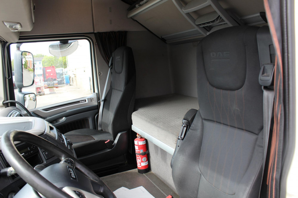 Sadulveok Daf XF  480 SC   Retarder   ACC   LDWS   2 Liegen: pilt 7 Sadulveok Daf XF  480 SC   Retarder   ACC   LDWS   2 Liegen: pilt 7