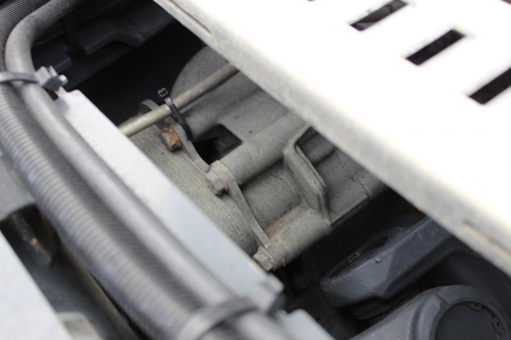 Sadulveok Daf XF  480 SC   Retarder   ACC   LDWS   2 Liegen: pilt 13 Sadulveok Daf XF  480 SC   Retarder   ACC   LDWS   2 Liegen: pilt 13