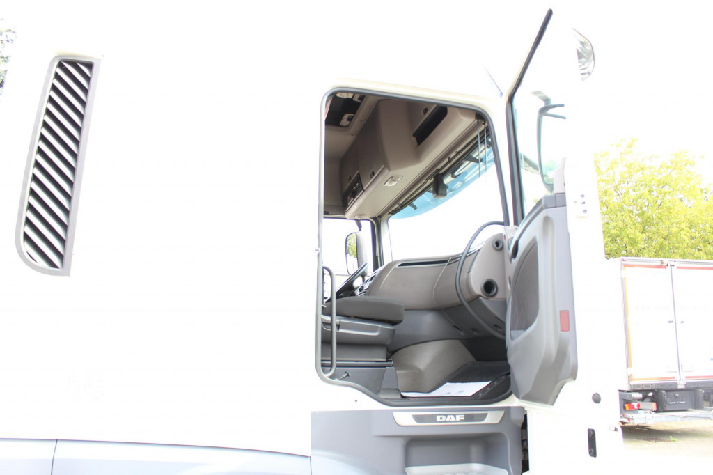 Daf XF 530 SC Retarder ACC LDW Kühlbox Vollspoiler - Sadulveok: pilt 3 Daf XF 530 SC Retarder ACC LDW Kühlbox Vollspoiler - Sadulveok: pilt 3