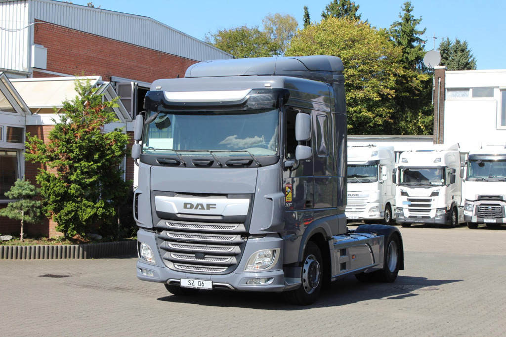 Daf XF 530 SC Retarder ACC LDWS Kühlbox Vollspoiler - Sadulveok: pilt 1 Daf XF 530 SC Retarder ACC LDWS Kühlbox Vollspoiler - Sadulveok: pilt 1