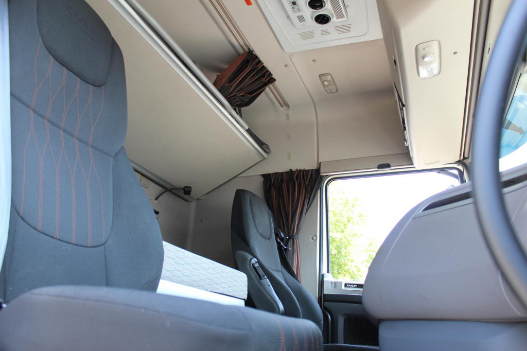 Daf XF 530 SC Retarder ACC LDWS Standklima Kühlbox - Sadulveok: pilt 2 Daf XF 530 SC Retarder ACC LDWS Standklima Kühlbox - Sadulveok: pilt 2