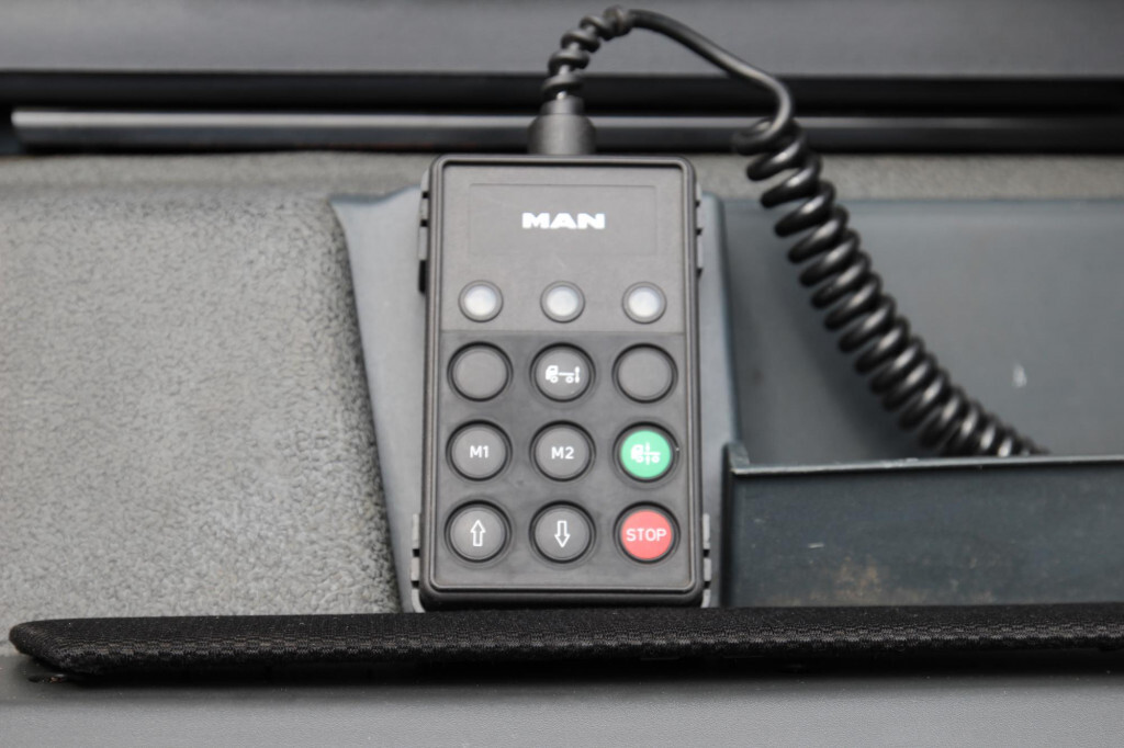 MAN TGX 18.520 E6 XXL D38 Retarder 2 Tank - Sadulveok: pilt 2 MAN TGX 18.520 E6 XXL D38 Retarder 2 Tank - Sadulveok: pilt 2