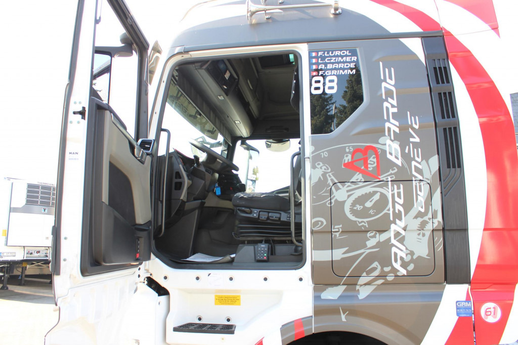 MAN TGX 510 Retarder LED Standklima Kühlbox Navi - Sadulveok: pilt 3 MAN TGX 510 Retarder LED Standklima Kühlbox Navi - Sadulveok: pilt 3