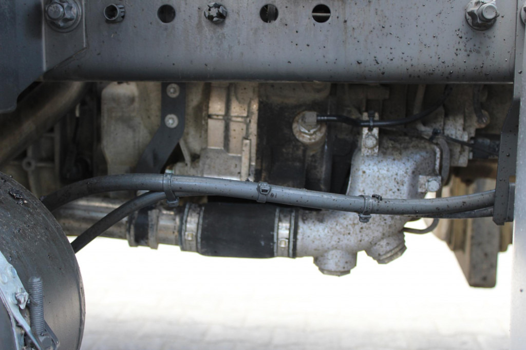 Sadulveok Mercedes-Benz Arocs 1848 E6 Retarder ACC Hydraulik: pilt 15 Sadulveok Mercedes-Benz Arocs 1848 E6 Retarder ACC Hydraulik: pilt 15