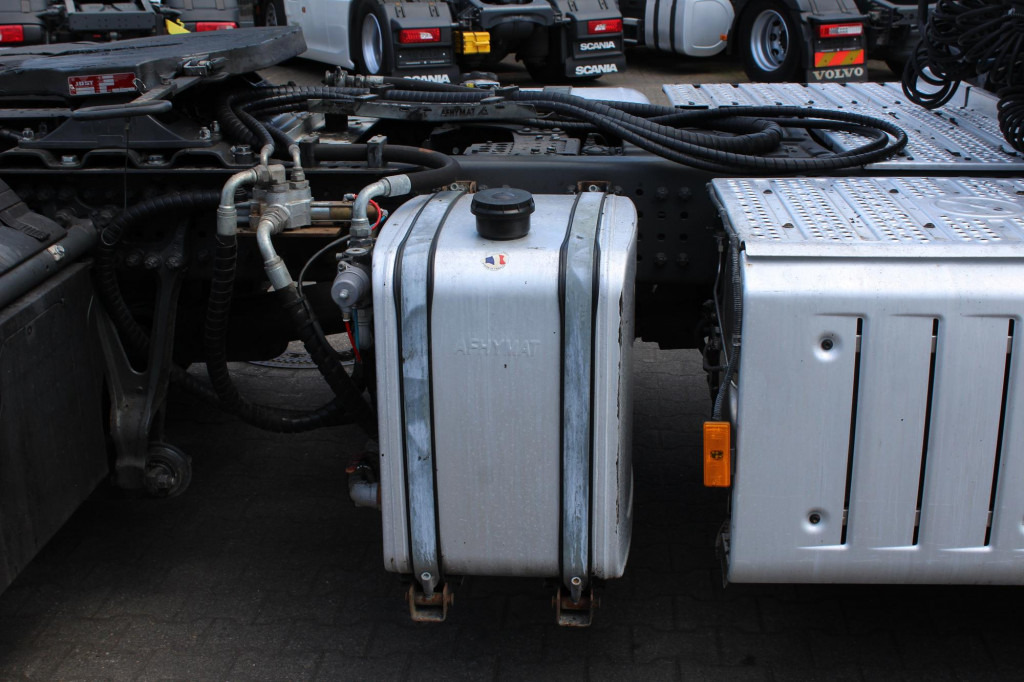 Sadulveok Mercedes-Benz Arocs 1848 E6 Retarder ACC Hydraulik: pilt 14 Sadulveok Mercedes-Benz Arocs 1848 E6 Retarder ACC Hydraulik: pilt 14