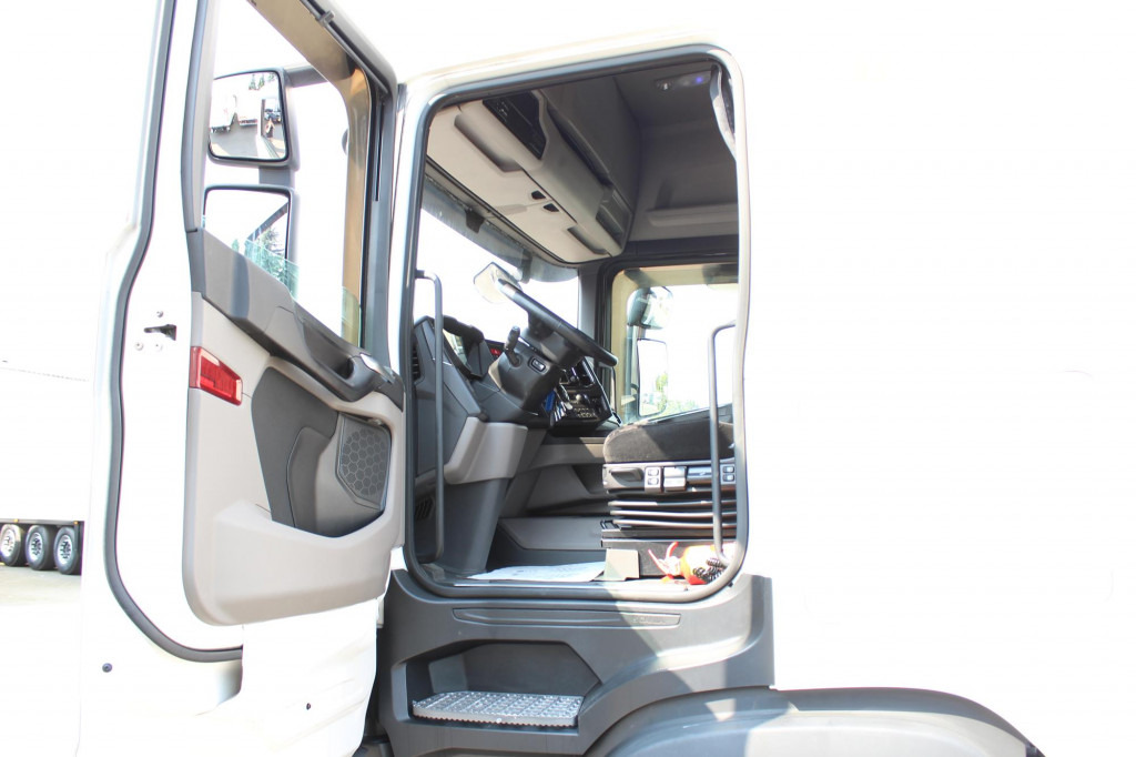 Scania R 500 Retarder LDWS Kühlbox 2 Tanks Navi - Sadulveok: pilt 4 Scania R 500 Retarder LDWS Kühlbox 2 Tanks Navi - Sadulveok: pilt 4