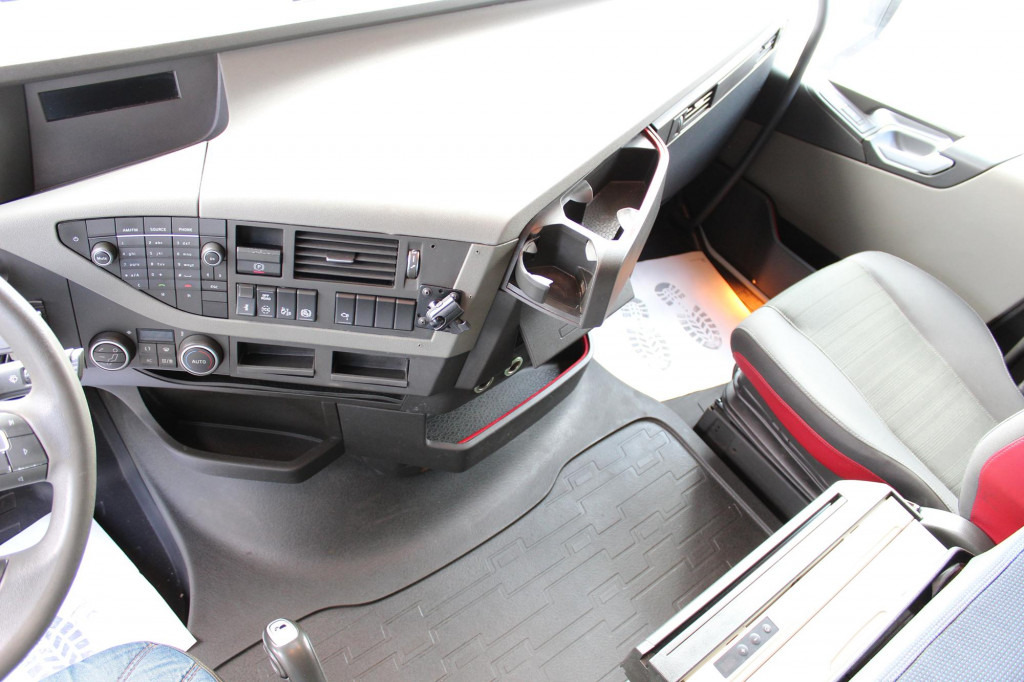 Volvo FH 500 E6 Globe I-Shift I-Park Cool Kühlbox - Sadulveok: pilt 5 Volvo FH 500 E6 Globe I-Shift I-Park Cool Kühlbox - Sadulveok: pilt 5