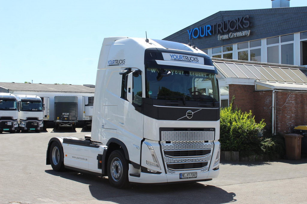 Volvo FH 500 Globe XL I-Park Cool Navi Miete-Rent! - Sadulveok: pilt 1 Volvo FH 500 Globe XL I-Park Cool Navi Miete-Rent! - Sadulveok: pilt 1