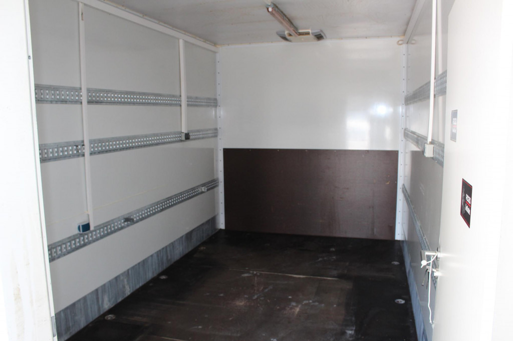 Mercedes-Benz Atego 824 Koffer Schlafkabine nur orig.22Tkm! - Tarbesõiduk: pilt 2 Mercedes-Benz Atego 824 Koffer Schlafkabine nur orig.22Tkm! - Tarbesõiduk: pilt 2