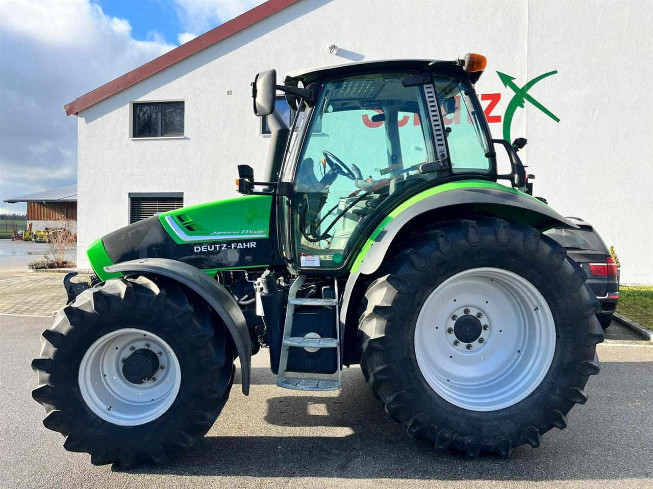 Deutz-Fahr Agrotron TTV 430 - Traktor: pilt 3 Deutz-Fahr Agrotron TTV 430 - Traktor: pilt 3