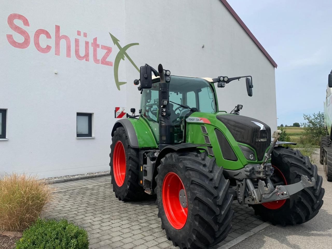 Fendt 724 Vario Power Plus GPS, Baujahr 2019 - Traktor: pilt 2 Fendt 724 Vario Power Plus GPS, Baujahr 2019 - Traktor: pilt 2