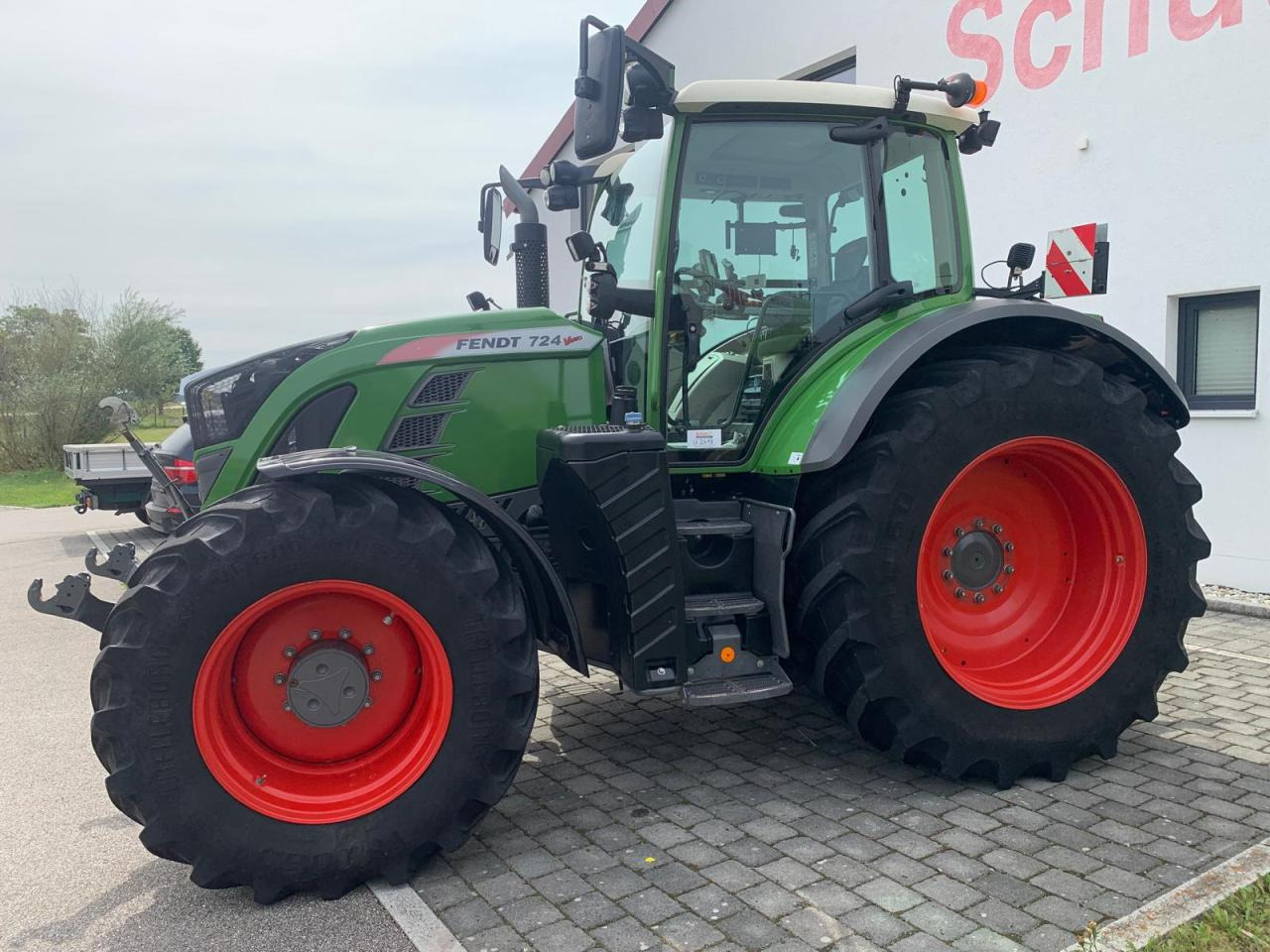 Fendt 724 Vario Power Plus mit GPS - Traktor: pilt 4 Fendt 724 Vario Power Plus mit GPS - Traktor: pilt 4