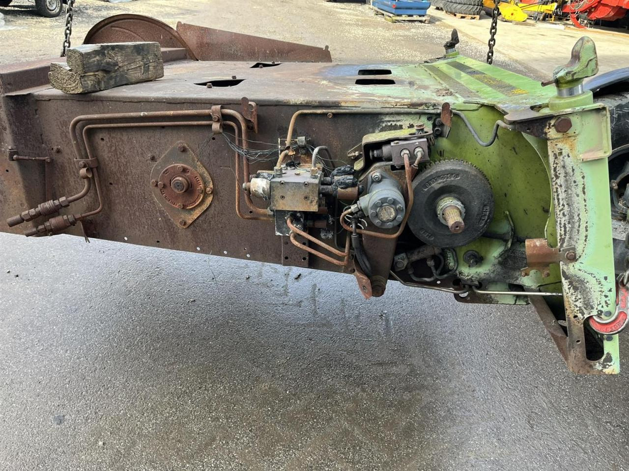 CLAAS Lexion 750 gebrauchter Einzugschacht, Schrägförderer aus Brandmaschine - Varuosa - Kombain: pilt 5 CLAAS Lexion 750 gebrauchter Einzugschacht, Schrägförderer aus Brandmaschine - Varuosa - Kombain: pilt 5