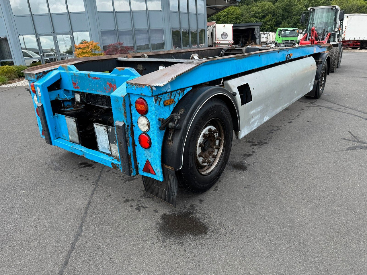 Jung CA 18 J Apollino K 4 2- Achs Abroll - Multilift/ Liftdumper haagis: pilt 1 Jung CA 18 J Apollino K 4 2- Achs Abroll - Multilift/ Liftdumper haagis: pilt 1