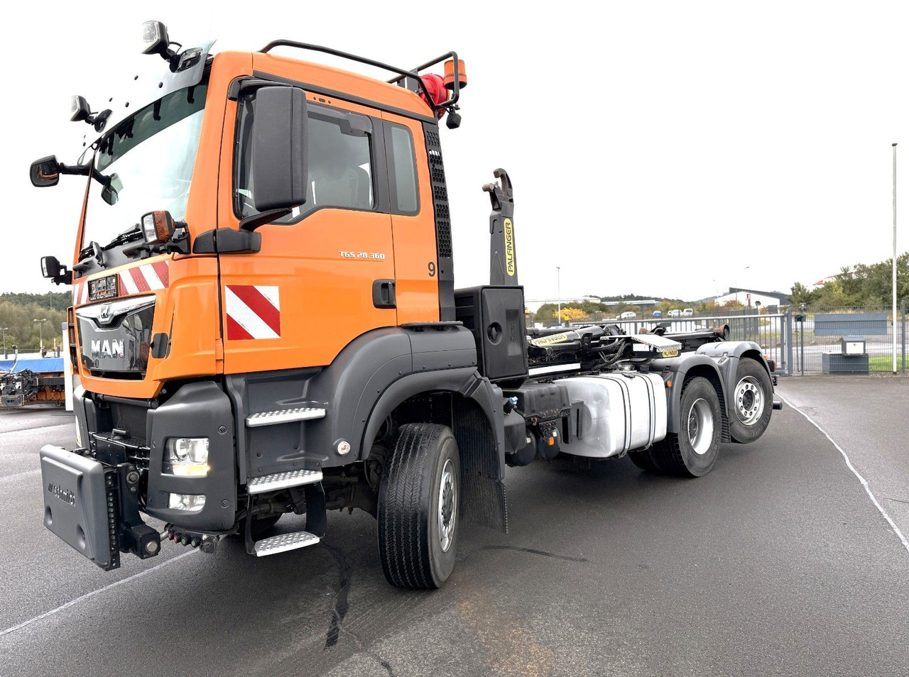 MAN TGS 28.360 6x4-4 Winterdienst Euro 6 Liftachse - Konkstõstukiga veoauto: pilt 1 MAN TGS 28.360 6x4-4 Winterdienst Euro 6 Liftachse - Konkstõstukiga veoauto: pilt 1