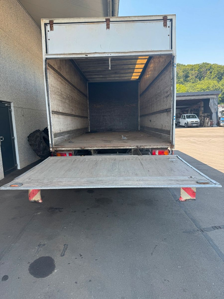 Mercedes-Benz 818 Koffer / LBW / AHK + DL - Tarbesõiduk furgoon: pilt 3 Mercedes-Benz 818 Koffer / LBW / AHK + DL - Tarbesõiduk furgoon: pilt 3