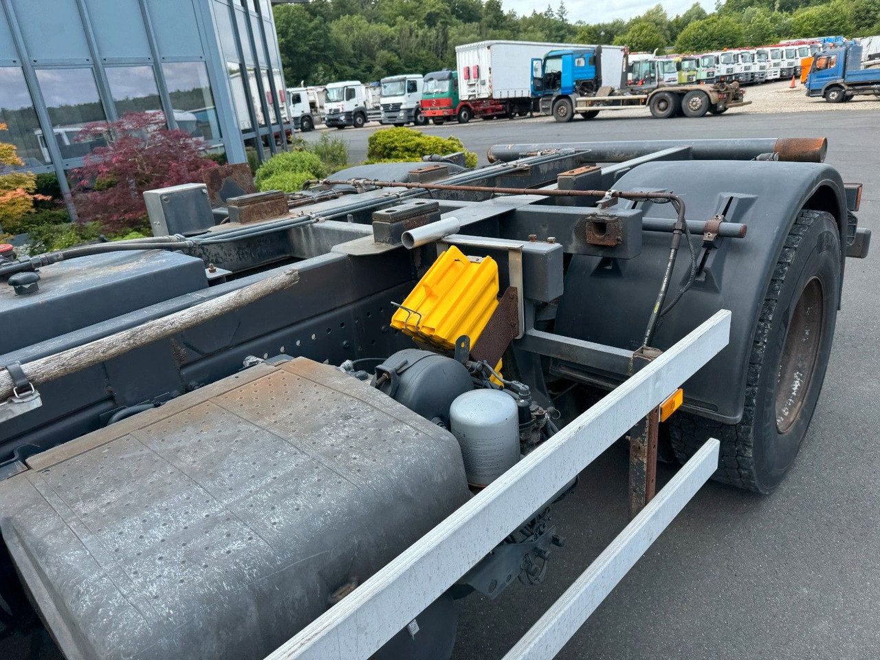 Mercedes-Benz Actros 1832 MP 3 Kipperfahrgestell + Klima - Kabiinišassiiga veoauto: pilt 5 Mercedes-Benz Actros 1832 MP 3 Kipperfahrgestell + Klima - Kabiinišassiiga veoauto: pilt 5