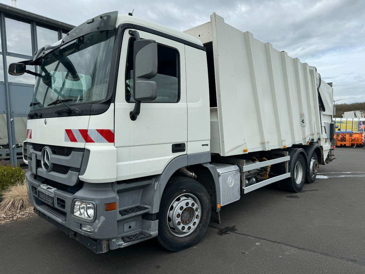 Mercedes-Benz Actros 2532 6x2 MP3 Faun Power Press 524 Mercedes-Benz Actros 2532 6x2 MP3 Faun Power Press 524 - Prügiauto: pilt 1 Mercedes-Benz Actros 2532 6x2 MP3 Faun Power Press 524 Mercedes-Benz Actros 2532 6x2 MP3 Faun Power Press 524 - Prügiauto: pilt 1