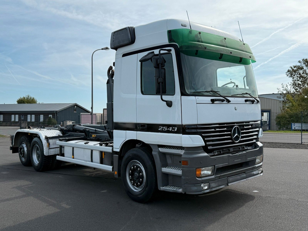 Mercedes-Benz Actros 2543 6x2 Klima + Kupplung - Konkstõstukiga veoauto: pilt 4 Mercedes-Benz Actros 2543 6x2 Klima + Kupplung - Konkstõstukiga veoauto: pilt 4